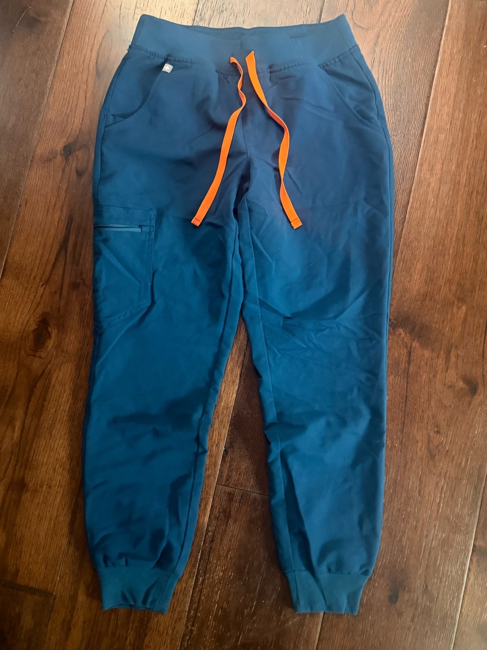 FIGS WOMEN ZAMORA JOGGER SCRUB-PANTS, SIZE XS/P, TEAL/ORANGE - Picture 2 of 14